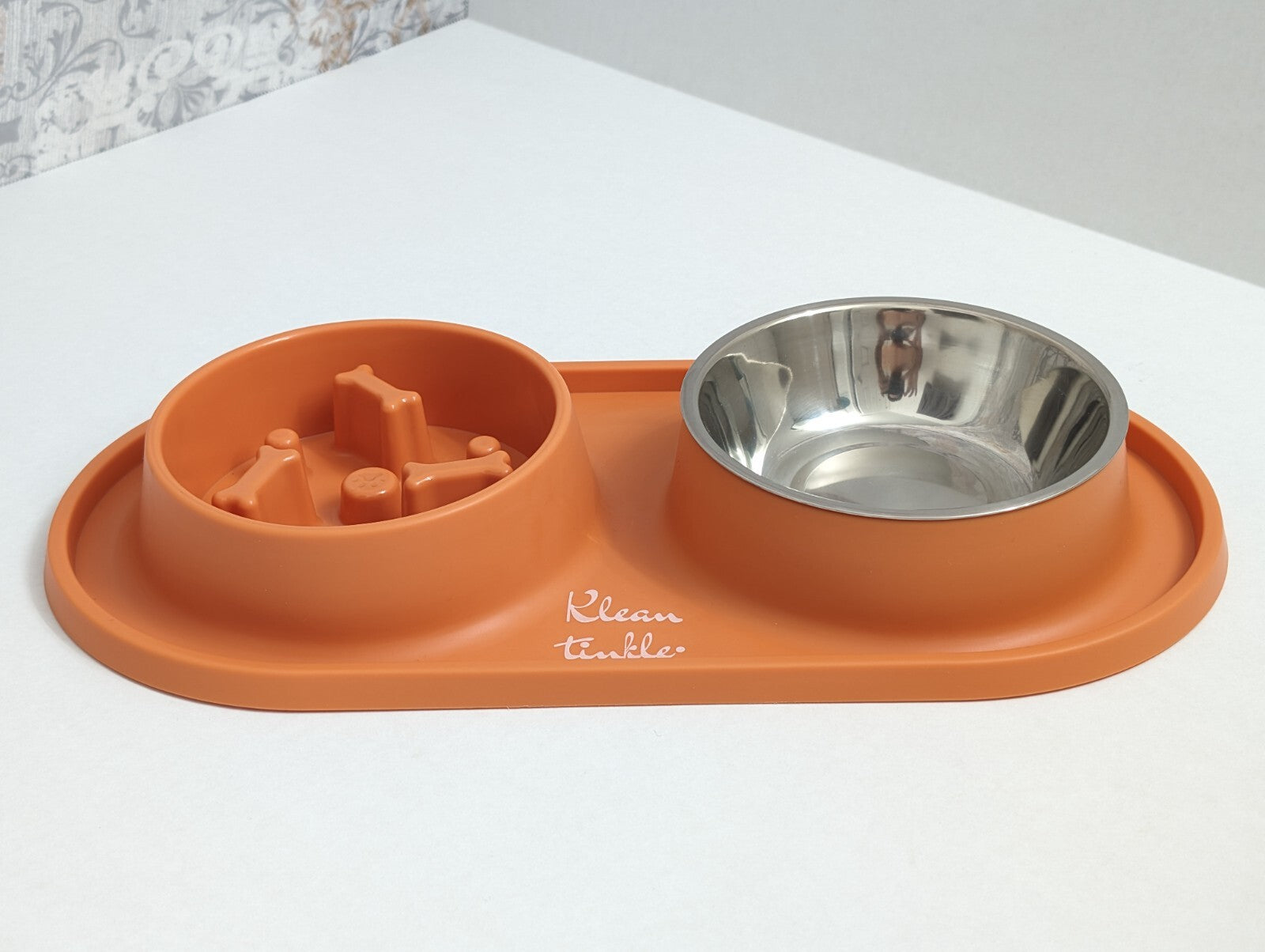 The "Anti-Bloat" Slow Feeder Station (Non-Slip Silicone)