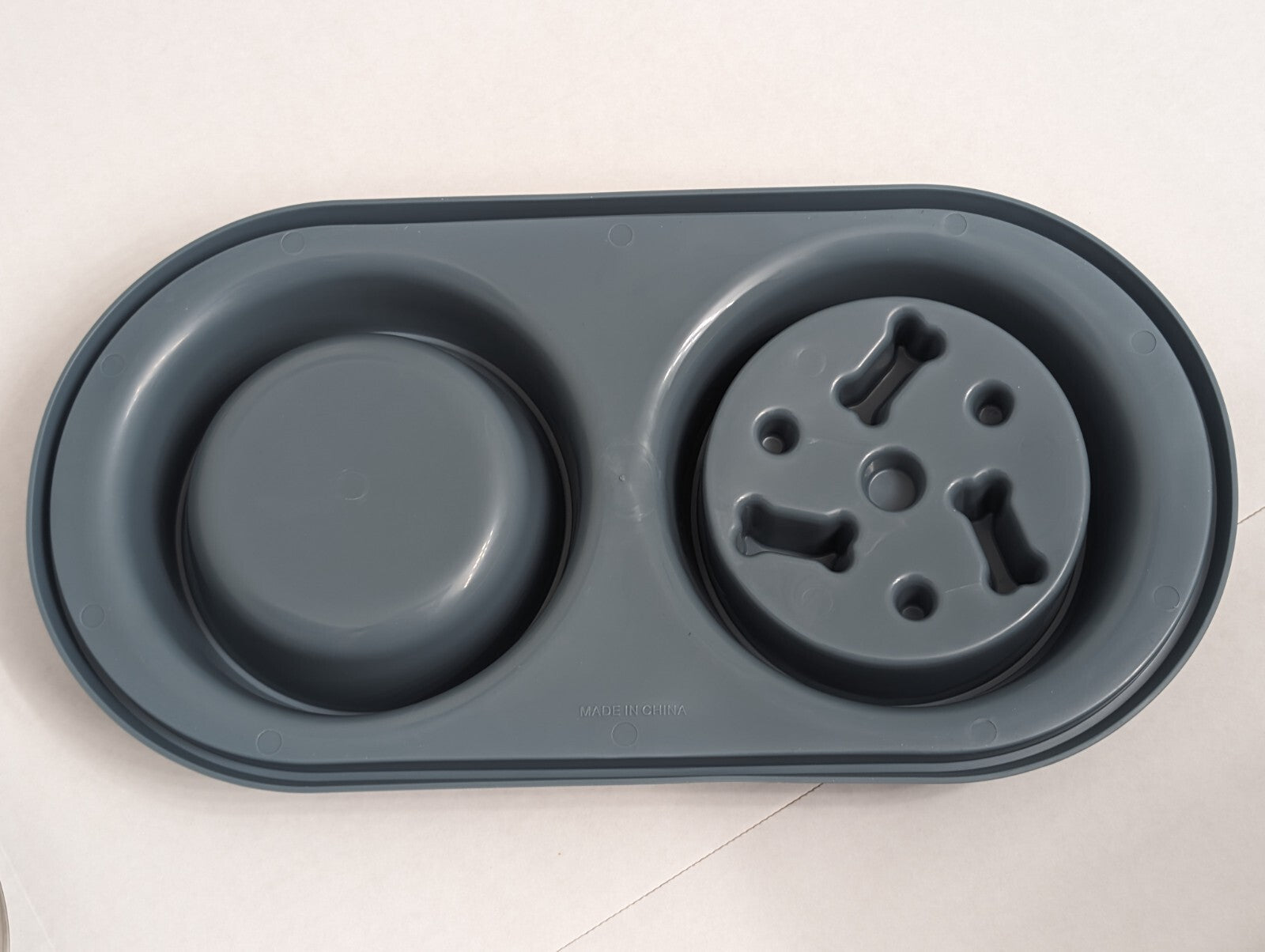 The "Anti-Bloat" Slow Feeder Station (Non-Slip Silicone)